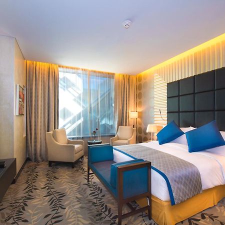 كراون بلازا آر دي سي الرياض - فندق و مركز مؤتمرات المظهر الخارجي الصورة Deluxe room