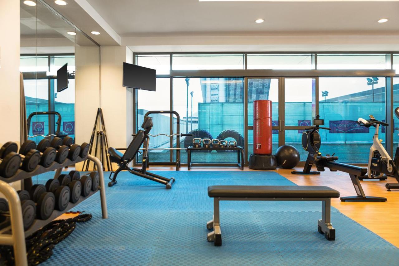 كراون بلازا آر دي سي الرياض - فندق و مركز مؤتمرات المظهر الخارجي الصورة The gym at the InterContinental London The O2