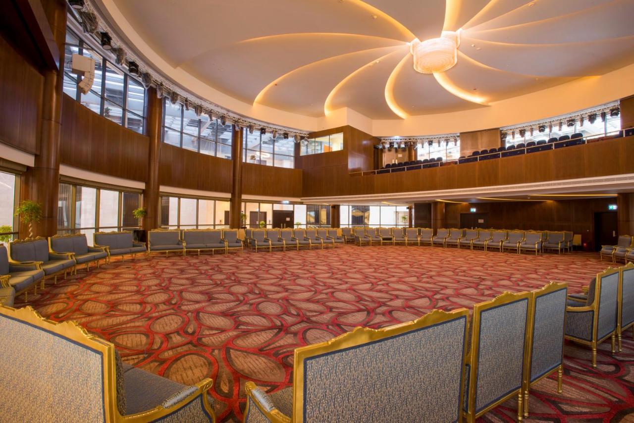كراون بلازا آر دي سي الرياض - فندق و مركز مؤتمرات المظهر الخارجي الصورة The Grand Ballroom