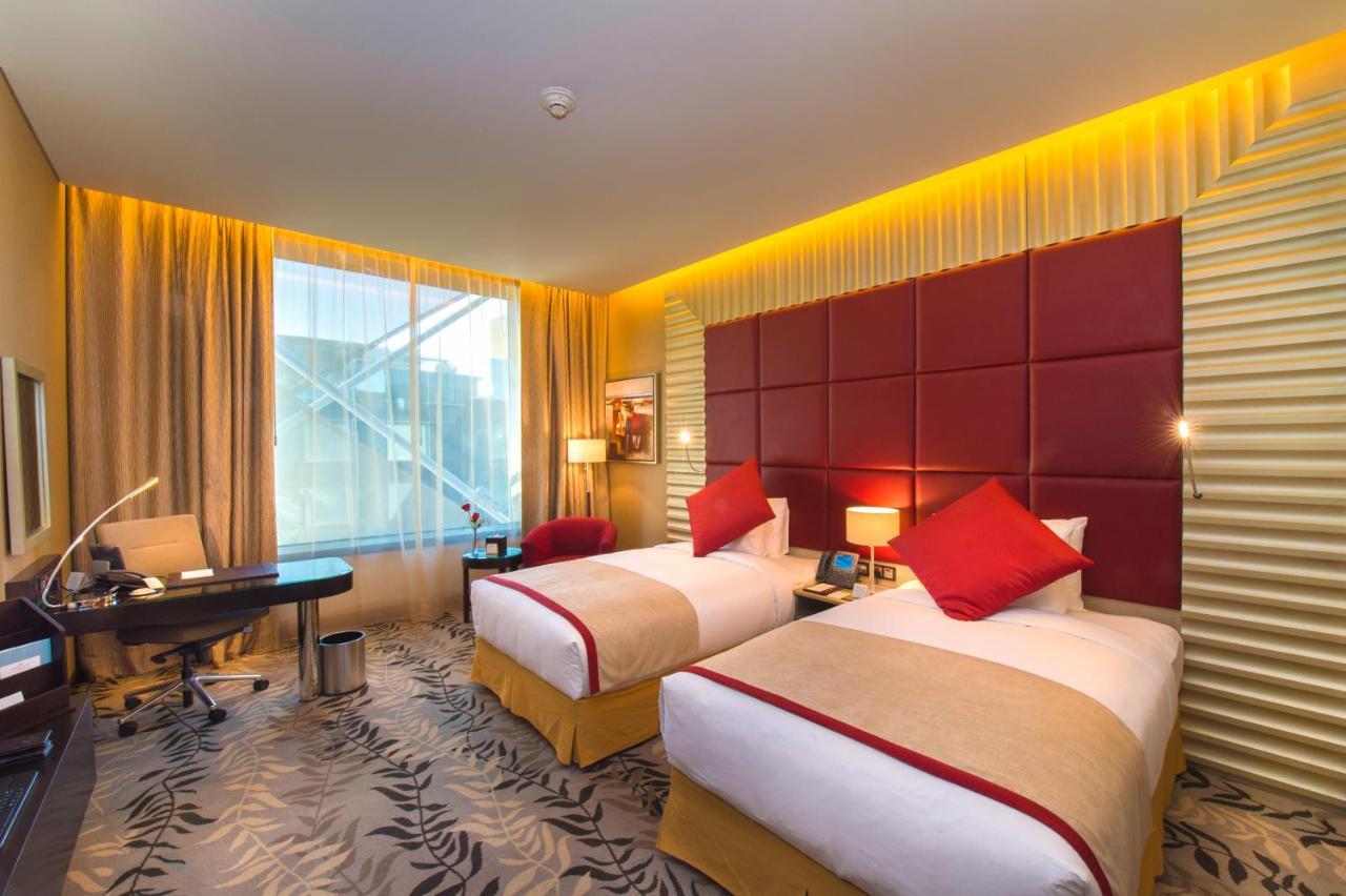 كراون بلازا آر دي سي الرياض - فندق و مركز مؤتمرات المظهر الخارجي الصورة Deluxe Room